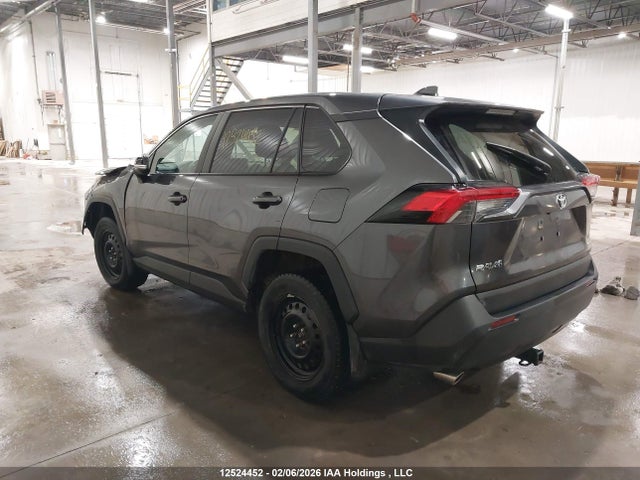2T3B1RFV6RC394322 Toyota RAV4 LE