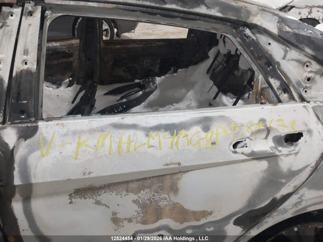 KMHLM4AG8PU587678 Hyundai ELANTRA SEL