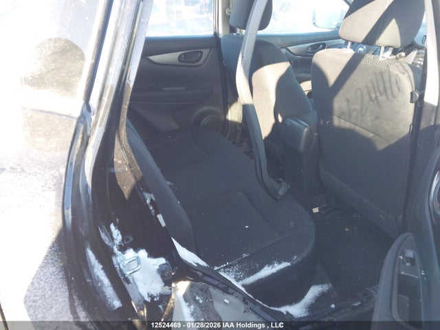 JN1BJ1CP5JW104585 Nissan Rogue Sport S/sv/sl