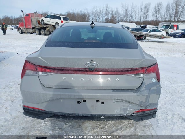 KMHLM4AG5MU068129 Hyundai Elantra