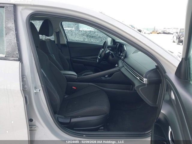 KMHLM4AG5MU068129 Hyundai Elantra