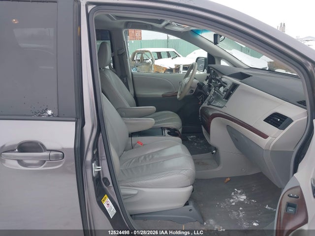 Aukcja sprzedaży 2011 Toyota Sienna Xle 7 Passenger, vin: 5TDYK3DC2BS077813, numer aukcji: 12524498