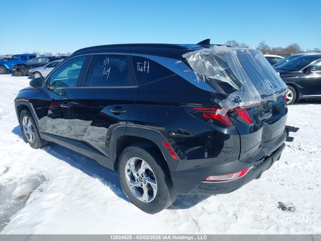 KM8JBCAE0NU021999 Hyundai Tucson Preferred Awd