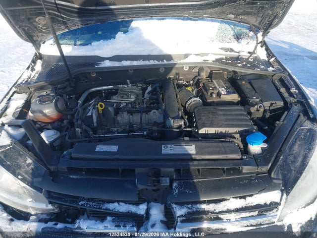 3VWG57AU7LM011747 Volkswagen Golf Comfortline/highline