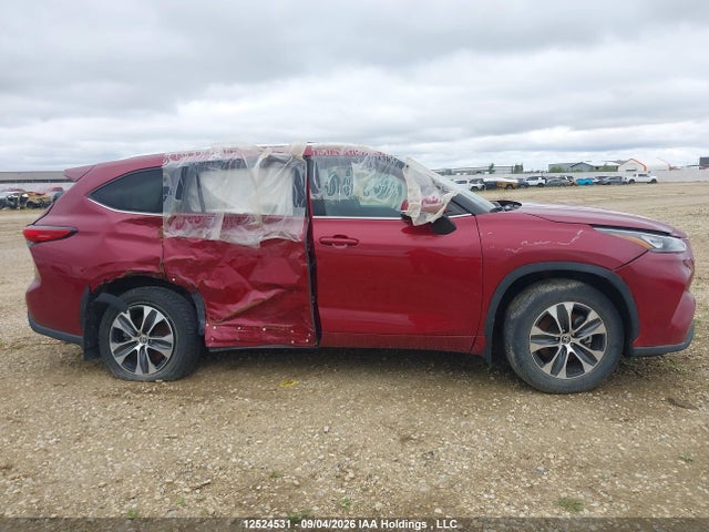 Toyota Highlander Xle 2020 5TDGZRBH5LS522541 Image 13