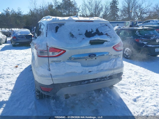 2014 Ford Escape Titanium მანქანა იყიდება აუქციონზე, vin: 1FMCU9J90EUA95335, აუქციონის ნომერი: 12524543
