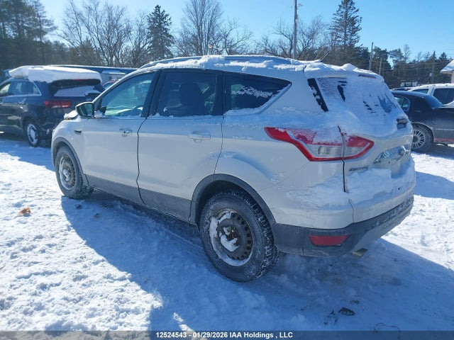 2014 Ford Escape Titanium მანქანა იყიდება აუქციონზე, vin: 1FMCU9J90EUA95335, აუქციონის ნომერი: 12524543