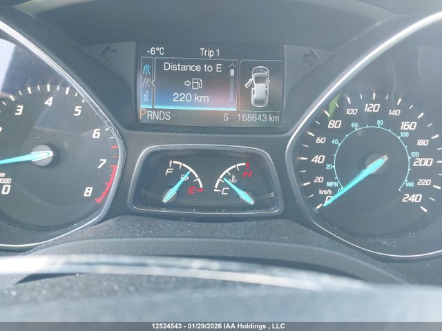 2014 Ford Escape Titanium მანქანა იყიდება აუქციონზე, vin: 1FMCU9J90EUA95335, აუქციონის ნომერი: 12524543