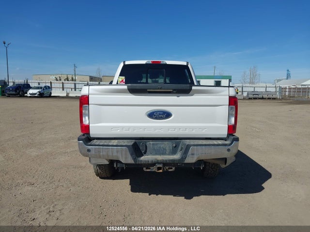 1FT8W3BT0JEB78327 Ford F350 Super Duty