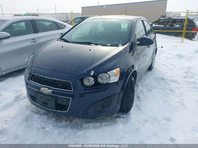 1G1JA5SH2F4189505 Chevrolet SONIC LS