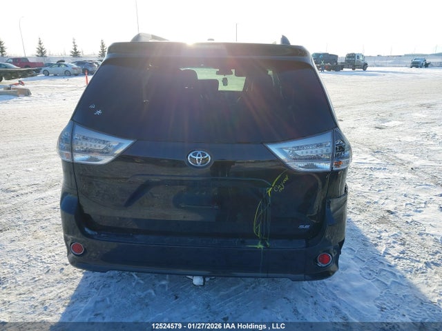 Aukcja sprzedaży 2011 Toyota Sienna Sport, vin: 5TDXK3DC7BS057617, numer aukcji: 12524579