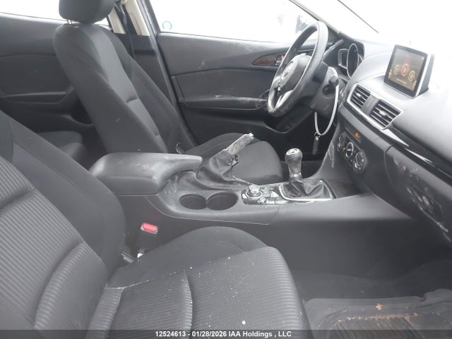 JM1BM1V78E1115939 Mazda MAZDA3