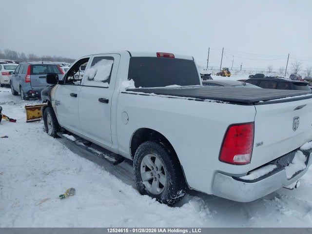 12524615 :رقم المزاد ، 3C6RR7LT3NG358277 vin ، 2022 Ram 1500 Classic Slt مزاد بيع
