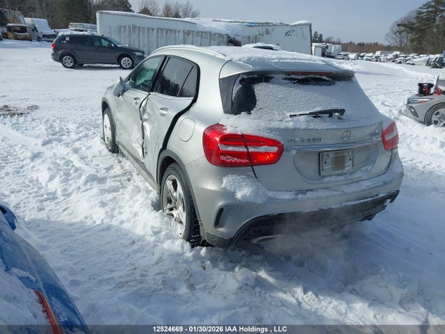 WDCTG4GB7FJ162115 Mercedes-Benz Gla 250 4matic