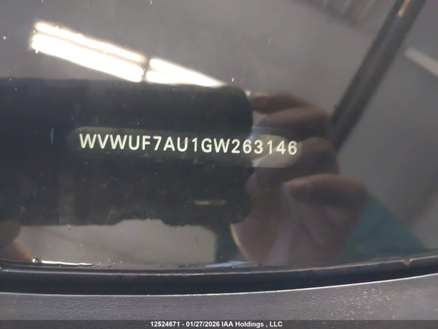 WVWUF7AU1GW263146 Volkswagen Golf R