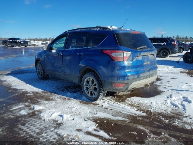 1FMCU0GD8HUD88993 Ford ESCAPE SE
