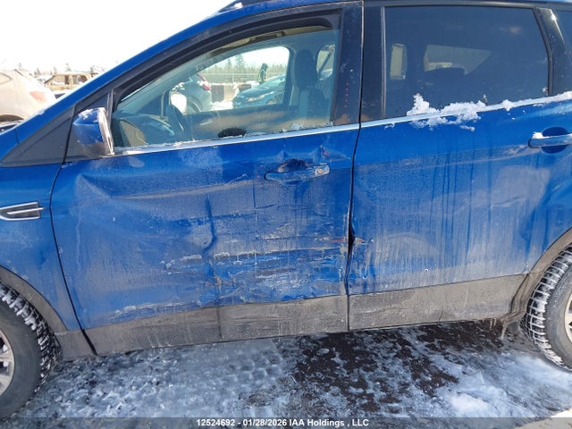 1FMCU0GD8HUD88993 Ford ESCAPE SE
