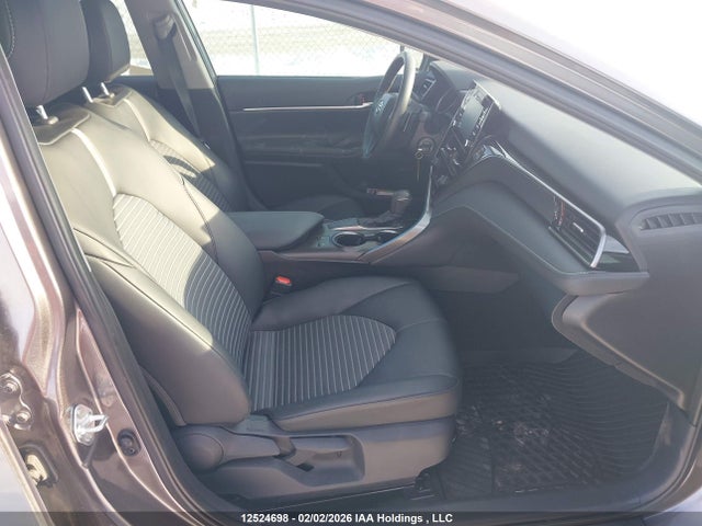 4T1G11AK5RU264561 Toyota Camry