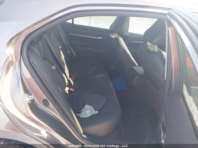 4T1G11AK5RU264561 Toyota Camry