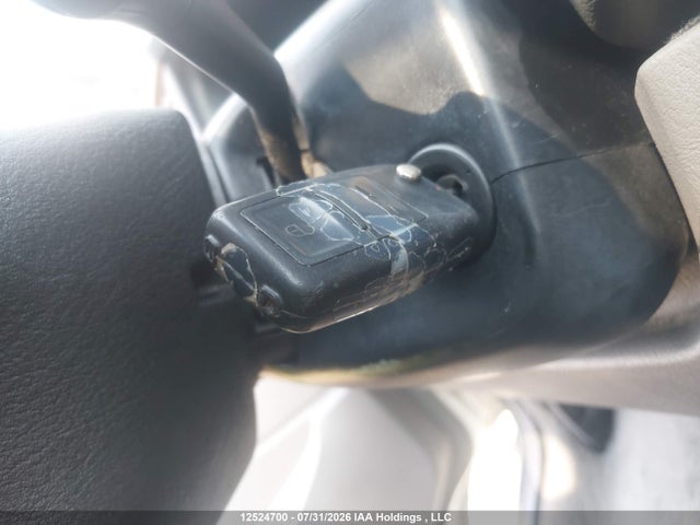 12524700 :رقم المزاد ، WV2KB470X1H145132 vin ، 2001 Volkswagen Eurovan Gls مزاد بيع