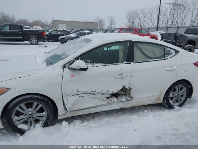 KMHD84LF2HU221763 Hyundai Elantra Se/value/limited
