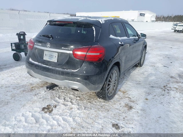 WDCTG4GB0JJ374816 Mercedes-Benz Gla 250 4matic