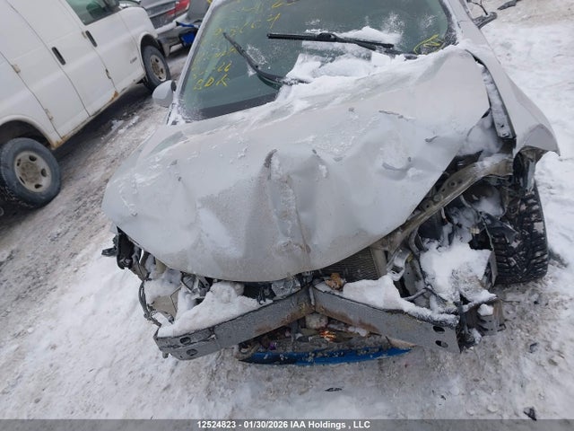 2T1BURHE8HC915004 Toyota COROLLA LE
