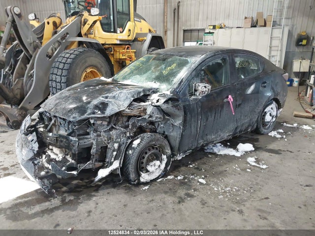 3MYDLBYV2GY105242 Toyota Yaris Premium