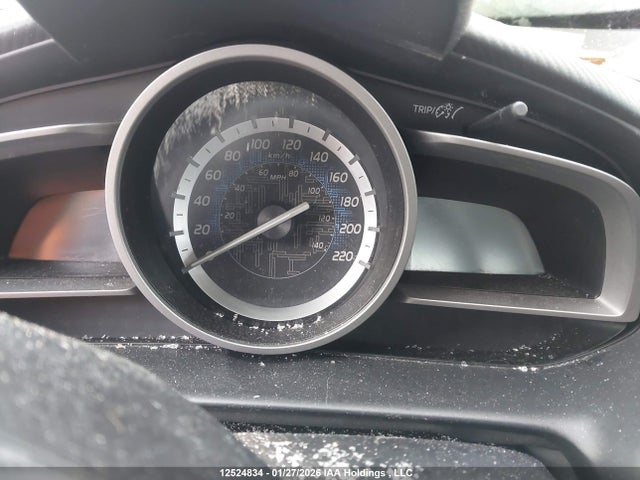 3MYDLBYV2GY105242 Toyota Yaris Premium