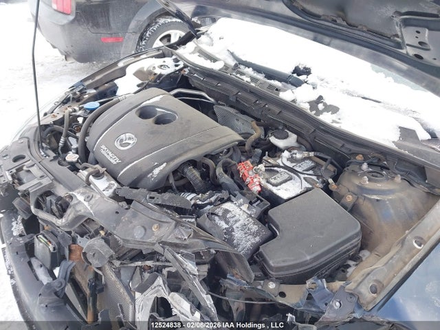 Mazda MAZDA3 2018 3MZBN1W32JM258906 Image 10