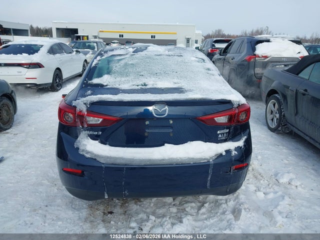 Mazda MAZDA3 2018 3MZBN1W32JM258906 Image 17