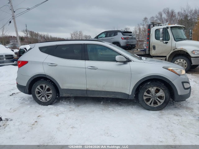 5XYZT3LB9GG309936 Hyundai Santa Fe Sport 2.4 Base