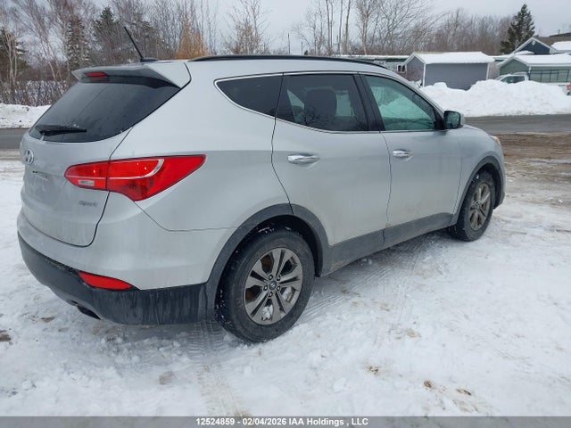 5XYZT3LB9GG309936 Hyundai Santa Fe Sport 2.4 Base