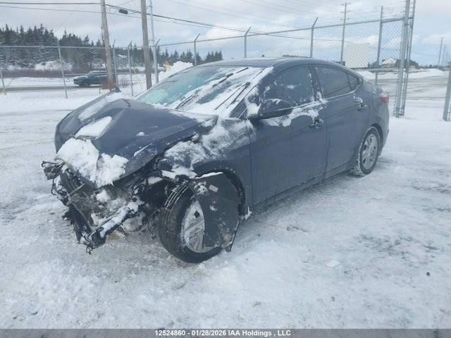 KMHD84LFXLU945676 Hyundai Elantra Preferred With Sun And Safety Package Auto Ivt