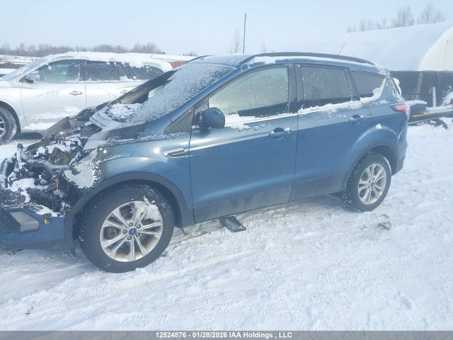 Ford ESCAPE SE 2018 1FMCU9GD8JUB00769 Image 2