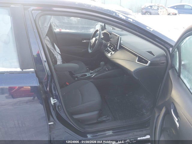 12524906 :رقم المزاد ، 5YFBPMBE1MP245969 vin ، 2021 Toyota Corolla Le مزاد بيع