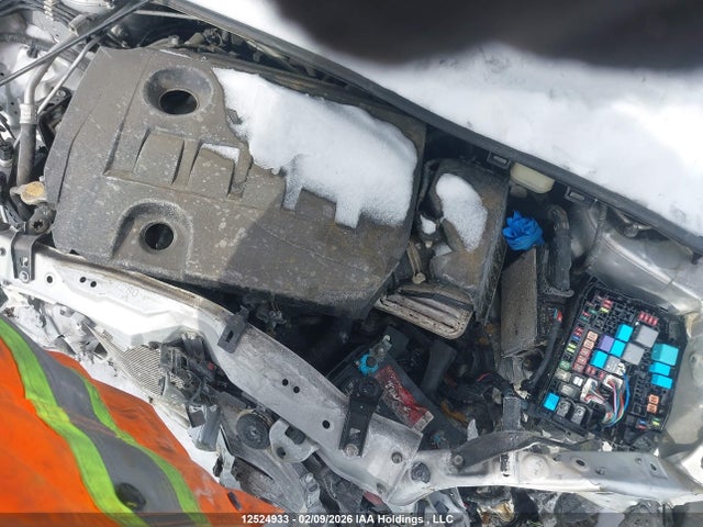 2T1BURHE8FC466632 Toyota COROLLA LE