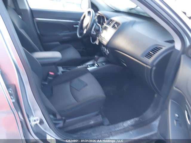 JA4AJ4AW5JZ605571 Mitsubishi Rvr Gt/se Anniversary Edition/se Limited Edition