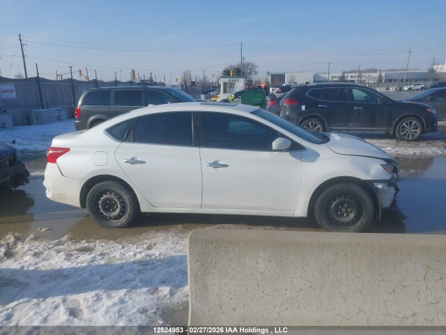 3N1AB7AP5KY338024 Nissan Sentra 1.8 S/1.8 Sv