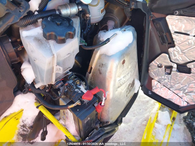2BPSMXGB5GV000001 Skidoo Skidoo.