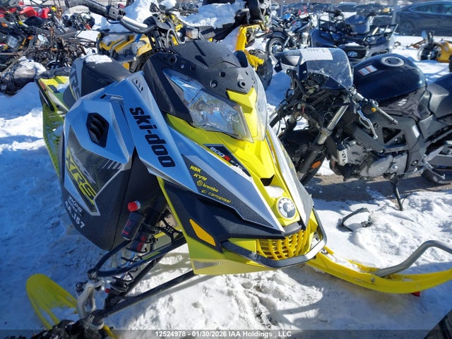 2BPSMXGB5GV000001 Skidoo Skidoo.