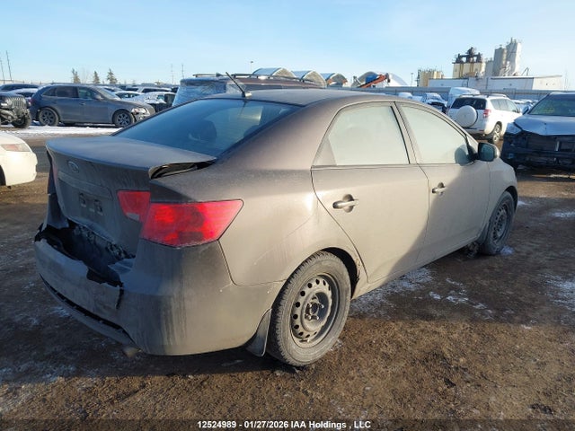2013 Kia Forte 2.0l Lx მანქანა იყიდება აუქციონზე, vin: KNAFT4A22D5659812, აუქციონის ნომერი: 12524989