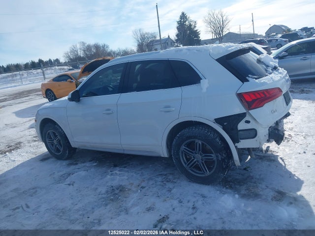 WA1CNAFY7J2190106 Audi Q5 2.0t Technik