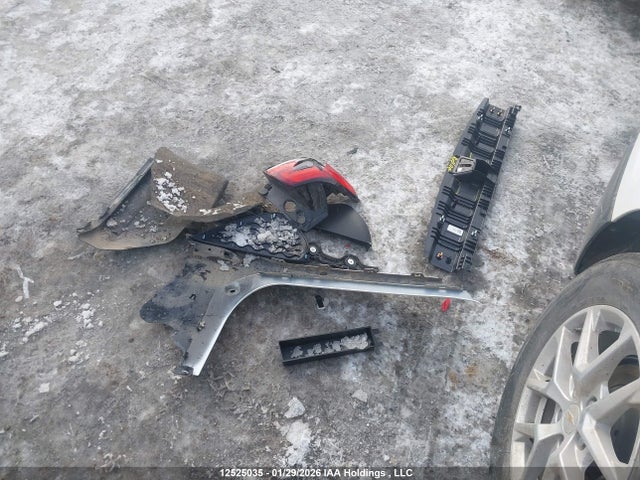 3GNAXUEG1RS147888 Chevrolet EQUINOX LT