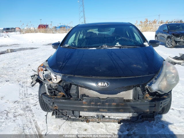 Продажа на аукционе авто 2015 Kia Forte, vin: KNAFX4A85F5260324, номер лота: 12525043