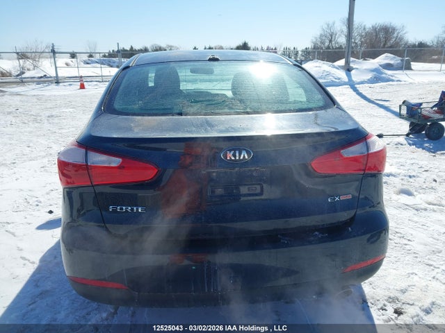 Продажа на аукционе авто 2015 Kia Forte, vin: KNAFX4A85F5260324, номер лота: 12525043