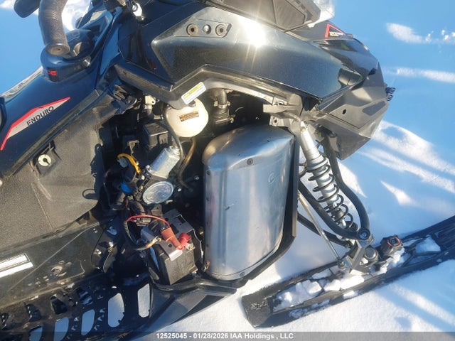 2BPSUBGB6GV000012 Skidoo Skidoo