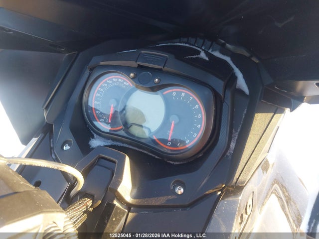 2BPSUBGB6GV000012 Skidoo Skidoo