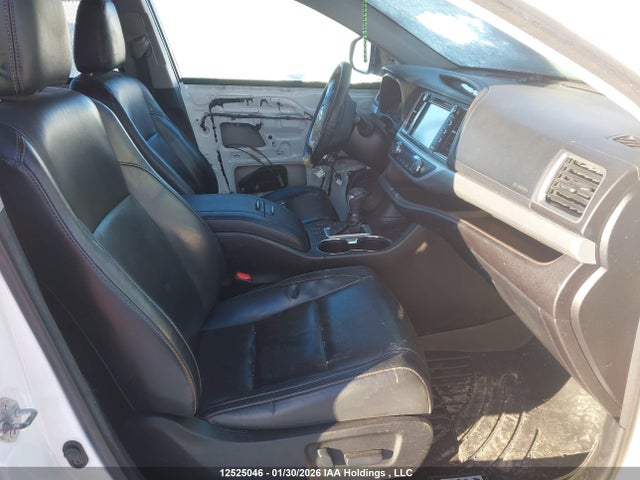 5TDJGRFH2JS052150 Toyota Highlander Hybrid Xle
