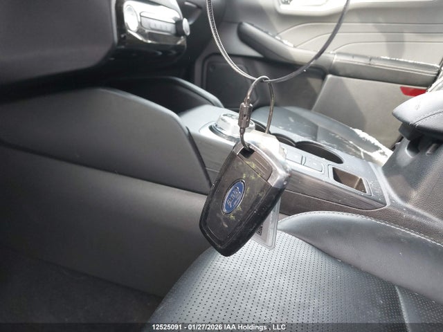 12525091 :رقم المزاد ، 1FMCU9JA8SUA73153 vin ، 2025 Ford Escape Platinum مزاد بيع